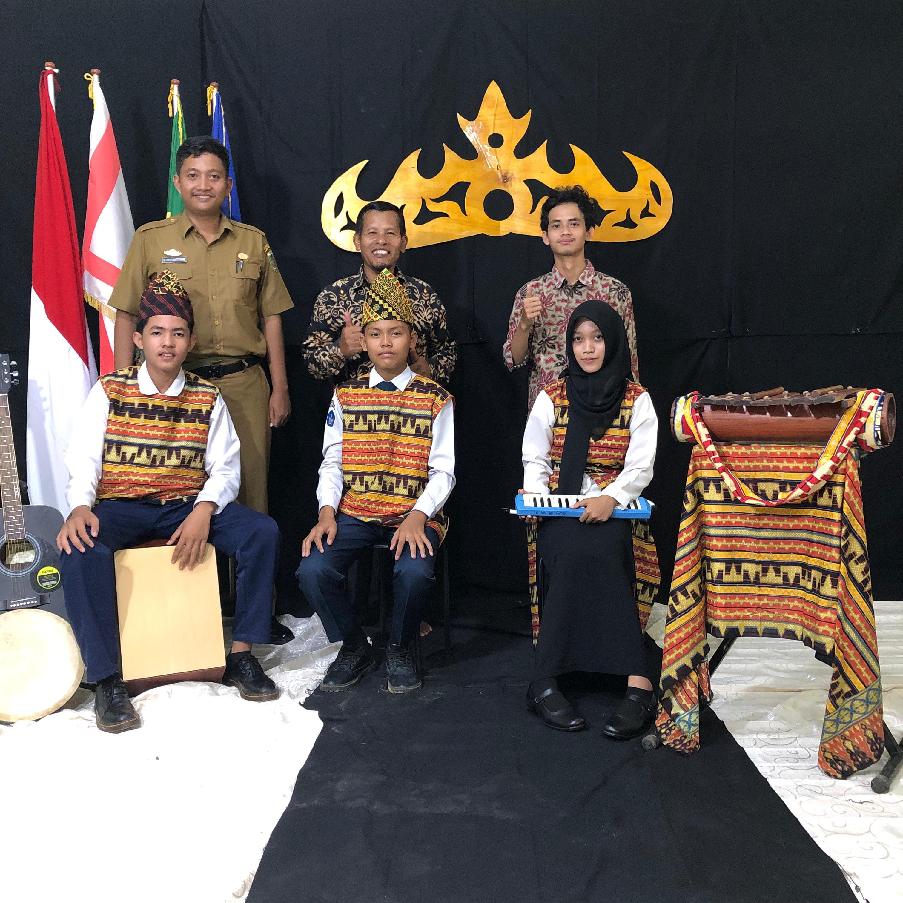 Ekstrakurikuler Musik SMP Islam YPI 1 Braja Selebah